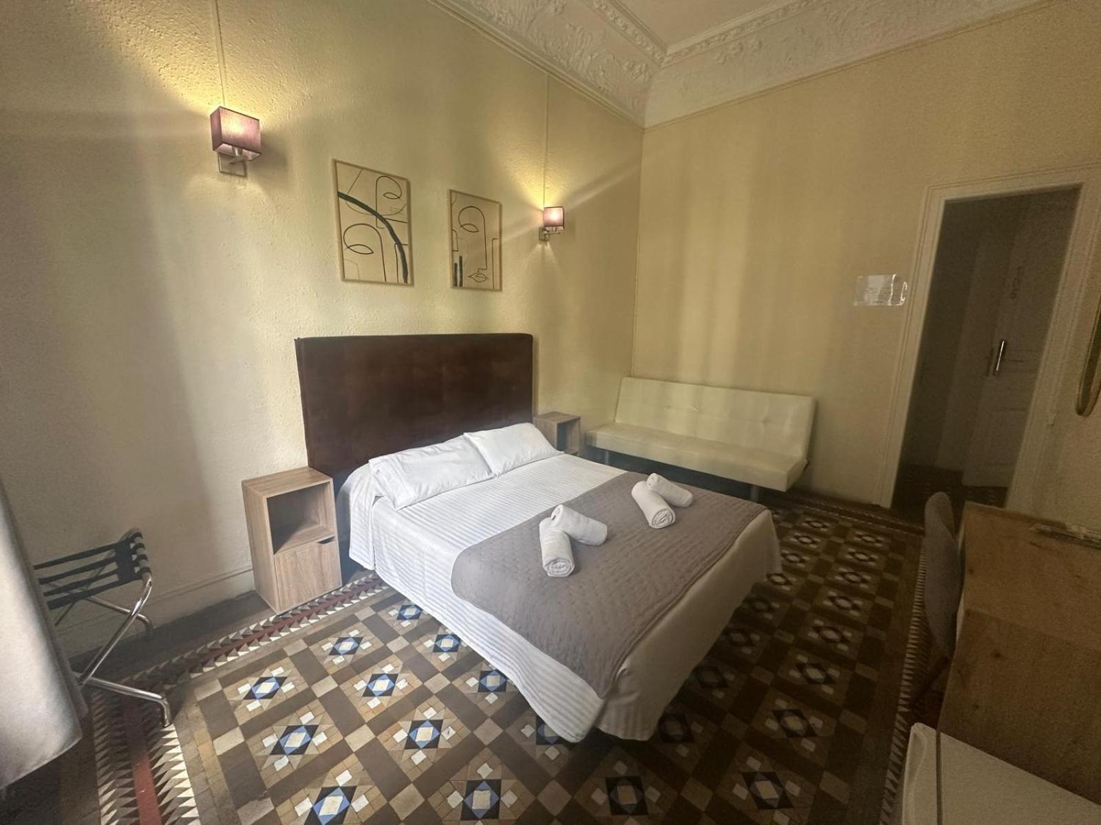 Pensjonat Balmes Centro 2*